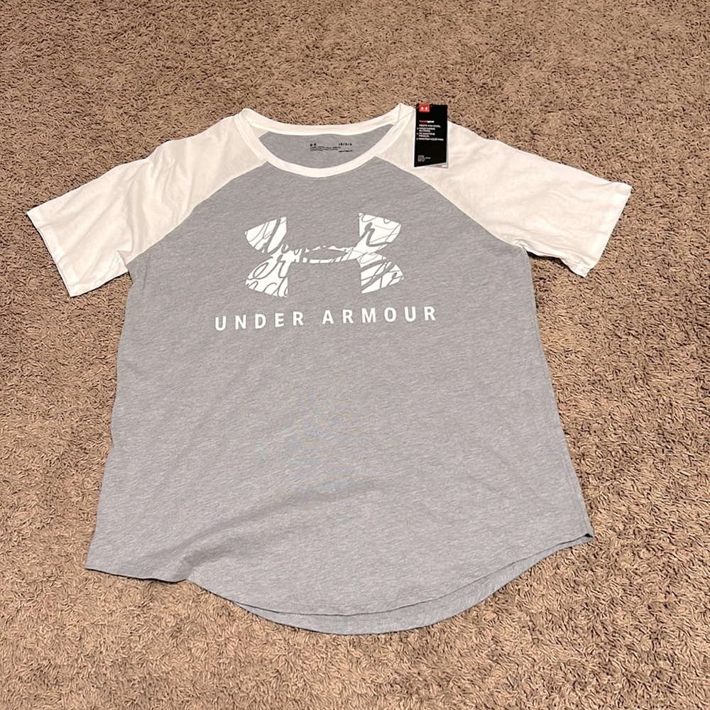 NWT Under Armour Tee